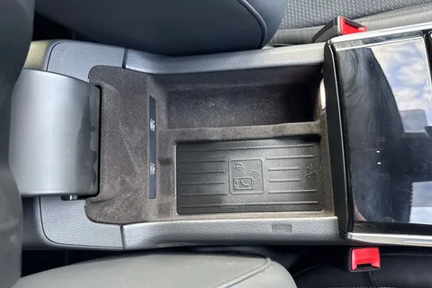 PK74VKX Audi A6 Avant Avant Black Edition 40 TDI quattro 204 PS S tronic Thumbnail #51