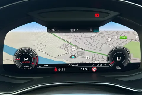 PK74VKX Audi A6 Avant Avant Black Edition 40 TDI quattro 204 PS S tronic Thumbnail #54