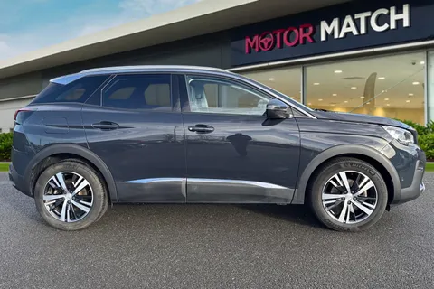 HY70OXT PEUGEOT 3008 1.2 PureTech Allure Euro 6 (s/s) 5dr Thumbnail #3