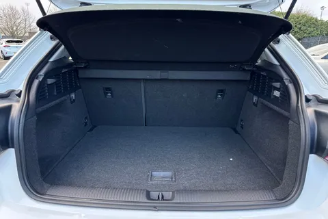 DF67ZXY Audi Q2 1.4 TFSI CoD Sport Euro 6 (s/s) 5dr Thumbnail #6