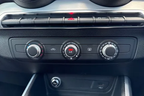 DF67ZXY Audi Q2 1.4 TFSI CoD Sport Euro 6 (s/s) 5dr Thumbnail #21