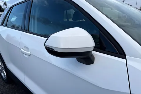 DF67ZXY Audi Q2 1.4 TFSI CoD Sport Euro 6 (s/s) 5dr Thumbnail #35