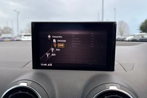 DF67ZXY Audi Q2 1.4 TFSI CoD Sport Euro 6 (s/s) 5dr Thumbnail #47