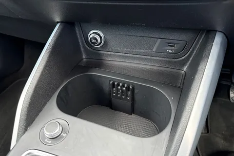 DF67ZXY Audi Q2 1.4 TFSI CoD Sport Euro 6 (s/s) 5dr Thumbnail #53