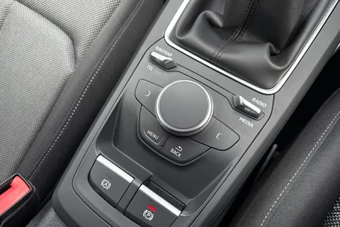 DF67ZXY Audi Q2 1.4 TFSI CoD Sport Euro 6 (s/s) 5dr Thumbnail #54