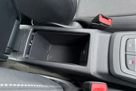 DF67ZXY Audi Q2 1.4 TFSI CoD Sport Euro 6 (s/s) 5dr Thumbnail #57