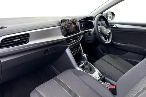 AP25EOB Volkswagen T-Roc 1.5 TSI Match 5dr DSG | Rear Camera | App connect Thumbnail #14
