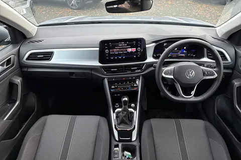 AP25EOB Volkswagen T-Roc 1.5 TSI Match 5dr DSG | Rear Camera | App connect Thumbnail #36