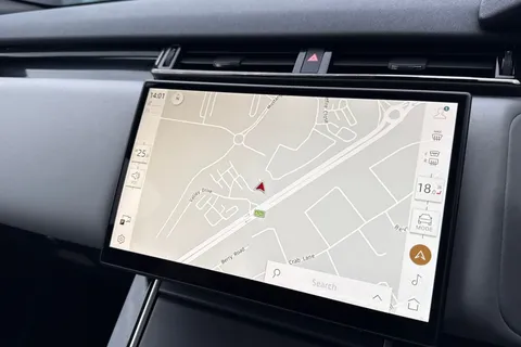 12 of 48 for Land Rover Range Rover Velar 2.0 D200 Dynamic SE 5dr