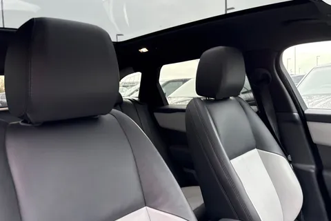 22 of 48 for Land Rover Range Rover Velar 2.0 D200 Dynamic SE 5dr