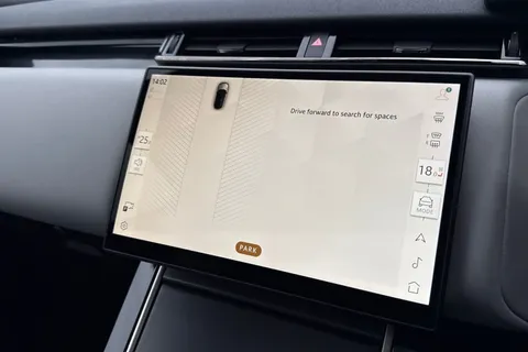 40 of 48 for Land Rover Range Rover Velar 2.0 D200 Dynamic SE 5dr