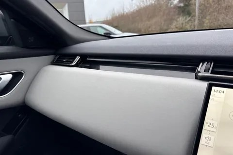 48 of 48 for Land Rover Range Rover Velar 2.0 D200 Dynamic SE 5dr