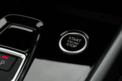 BV25EDO Audi A3 S line 30 TFSI  116 PS S tronic Thumbnail #40