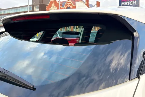 DL22TWC Nissan Qashqai 1.3 DIG-T MHEV Acenta Premium Euro 6 (s/s) 5dr Thumbnail #31