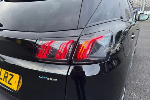 YC71LRZ PEUGEOT 3008 1.6 13.2kWh Allure Premium e-EAT Euro 6 (s/s) 5dr Thumbnail #7