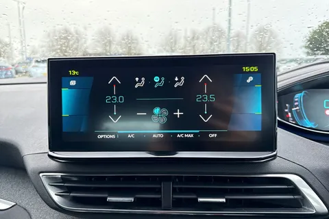 YC71LRZ PEUGEOT 3008 1.6 13.2kWh Allure Premium e-EAT Euro 6 (s/s) 5dr Thumbnail #21