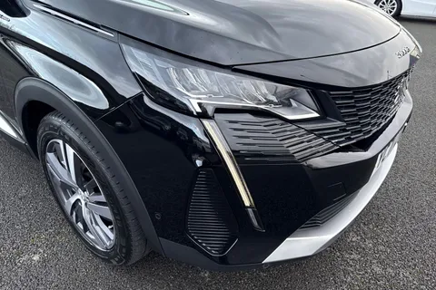 YC71LRZ PEUGEOT 3008 1.6 13.2kWh Allure Premium e-EAT Euro 6 (s/s) 5dr Thumbnail #24