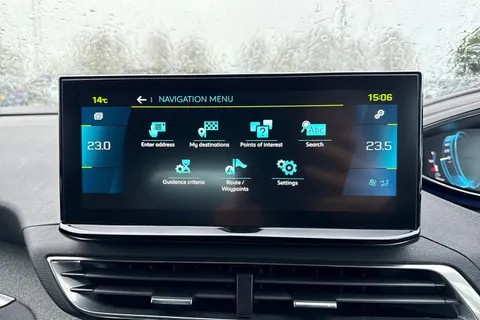 YC71LRZ PEUGEOT 3008 1.6 13.2kWh Allure Premium e-EAT Euro 6 (s/s) 5dr Thumbnail #50