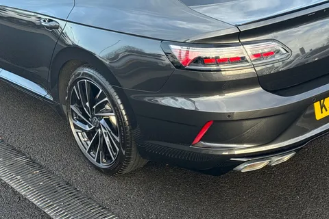 8 of 43 for VOLKSWAGEN ARTEON 2.0 TSI R 5dr 4MOTION DSG