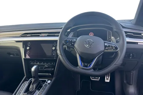 18 of 43 for VOLKSWAGEN ARTEON 2.0 TSI R 5dr 4MOTION DSG