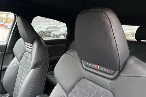  Audi Q6 E-Tron 83kWh Edition 1 Sportback Auto 5dr Thumbnail #24