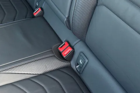 32 of 43 for VOLKSWAGEN ARTEON 2.0 TSI R 5dr 4MOTION DSG