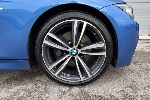 YD17TZX BMW 3 Series 318d M Sport 5dr Thumbnail #9
