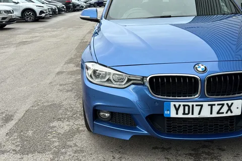 YD17TZX BMW 3 Series 318d M Sport 5dr Thumbnail #24
