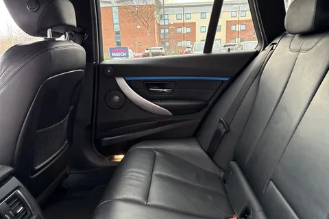 YD17TZX BMW 3 Series 318d M Sport 5dr Thumbnail #33