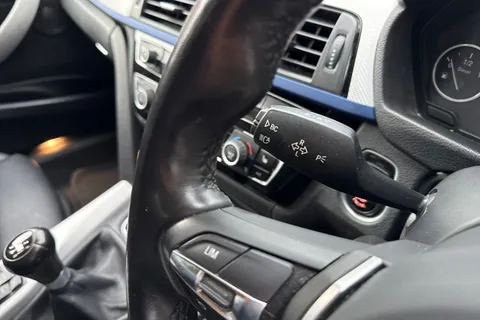 YD17TZX BMW 3 Series 318d M Sport 5dr Thumbnail #53