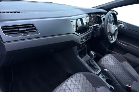 MJ25LVB Volkswagen Polo 1.0 TSI 115 Black Edition 5dr DSG **REAR VIEW CAMERA** Thumbnail #14