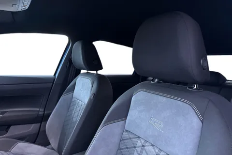 MJ25LVB Volkswagen Polo 1.0 TSI 115 Black Edition 5dr DSG **REAR VIEW CAMERA** Thumbnail #15