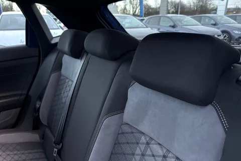 MJ25LVB Volkswagen Polo 1.0 TSI 115 Black Edition 5dr DSG **REAR VIEW CAMERA** Thumbnail #18