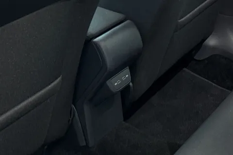 MJ25LVB Volkswagen Polo 1.0 TSI 115 Black Edition 5dr DSG **REAR VIEW CAMERA** Thumbnail #30