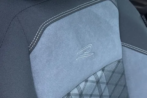 MJ25LVB Volkswagen Polo 1.0 TSI 115 Black Edition 5dr DSG **REAR VIEW CAMERA** Thumbnail #33