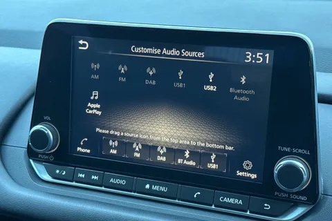 YH71PVN Nissan Qashqai 1.3 DIG-T MHEV Acenta Premium Euro 6 (s/s) 5dr Thumbnail #45