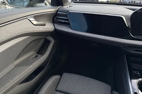 KS25PCY Audi A6 Avant Avant Launch Edition Plus TDI quattro 204 PS S tronic Thumbnail #19