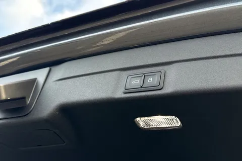 KS25PCY Audi A6 Avant Avant Launch Edition Plus TDI quattro 204 PS S tronic Thumbnail #27