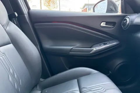 CU72XBM Nissan Juke 1.0 DIG-T Tekna DCT Auto Euro 6 (s/s) 5dr Thumbnail #54