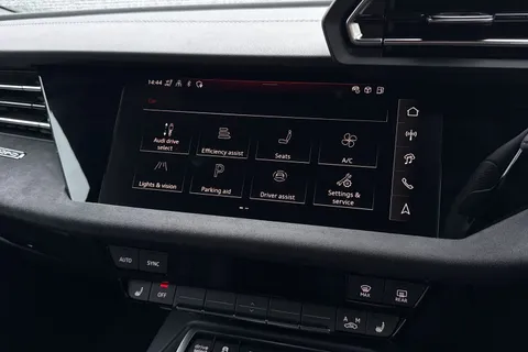 28 of 66 for Audi S3 2.0 TFSI Black Edition Sportback S Tronic quattro Euro 6 (s/s) 5dr