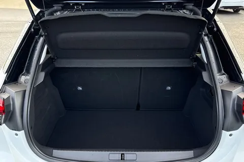 EJ70OFC Vauxhall Corsa 1.2 Turbo Ultimate Nav Auto Euro 6 (s/s) 5dr Thumbnail #6