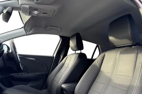 EJ70OFC Vauxhall Corsa 1.2 Turbo Ultimate Nav Auto Euro 6 (s/s) 5dr Thumbnail #15