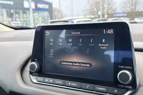 DN22EVM Nissan Qashqai 1.3 DIG-T MHEV Acenta Premium Euro 6 (s/s) 5dr Thumbnail #42