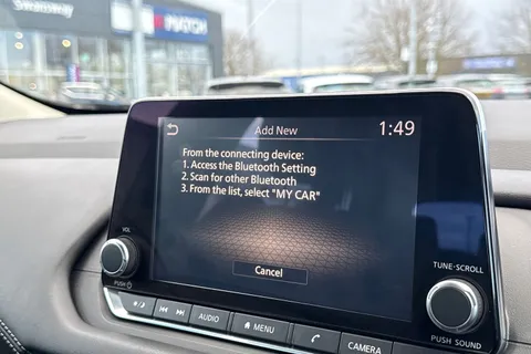 DN22EVM Nissan Qashqai 1.3 DIG-T MHEV Acenta Premium Euro 6 (s/s) 5dr Thumbnail #44