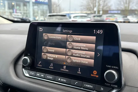 DN22EVM Nissan Qashqai 1.3 DIG-T MHEV Acenta Premium Euro 6 (s/s) 5dr Thumbnail #45