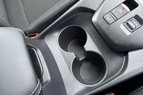 DN22EVM Nissan Qashqai 1.3 DIG-T MHEV Acenta Premium Euro 6 (s/s) 5dr Thumbnail #52