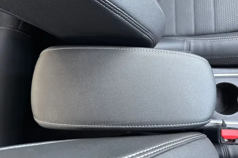 EJ70OFC Vauxhall Corsa 1.2 Turbo Ultimate Nav Auto Euro 6 (s/s) 5dr Thumbnail #59