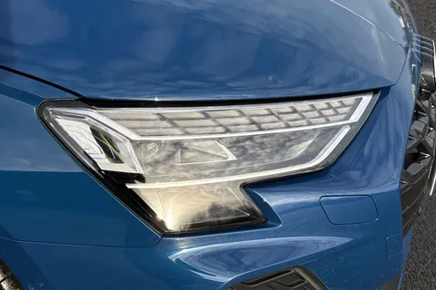 8 of 65 for Audi A3 1.5 TFSI S line Euro 6 (s/s) 4dr