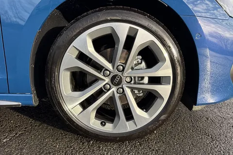 9 of 65 for Audi A3 1.5 TFSI S line Euro 6 (s/s) 4dr