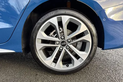 11 of 65 for Audi A3 1.5 TFSI S line Euro 6 (s/s) 4dr